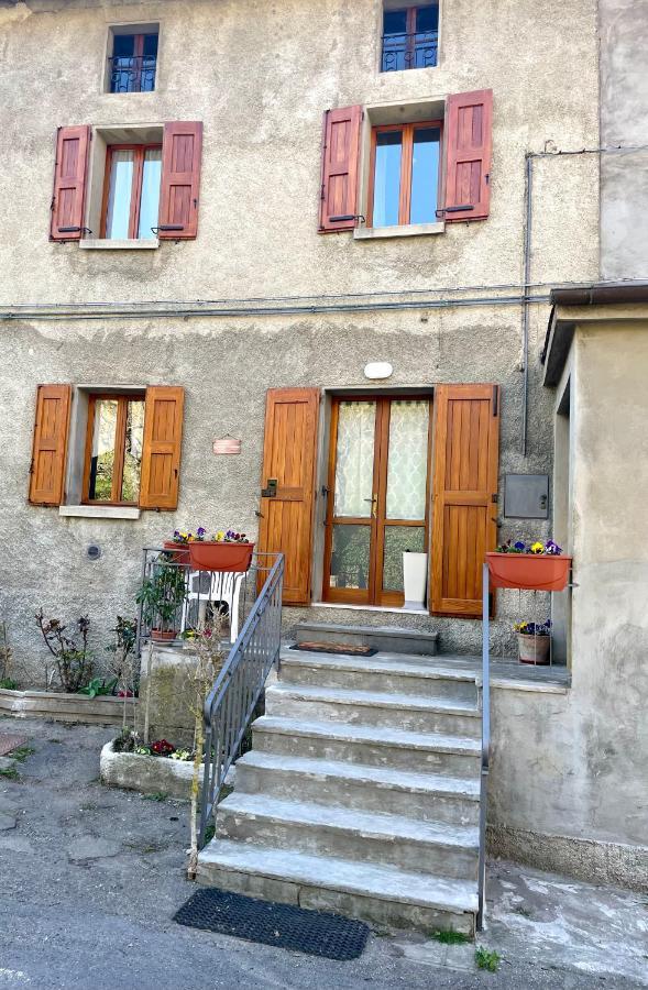 Casa Vacanze Ca' Di Lucchini San Benedetto Val di Sambro Exterior foto
